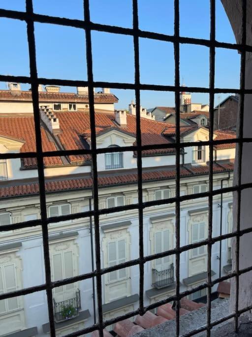 Piccola Mansardina Nel Cuore Di Torino Εξωτερικό φωτογραφία